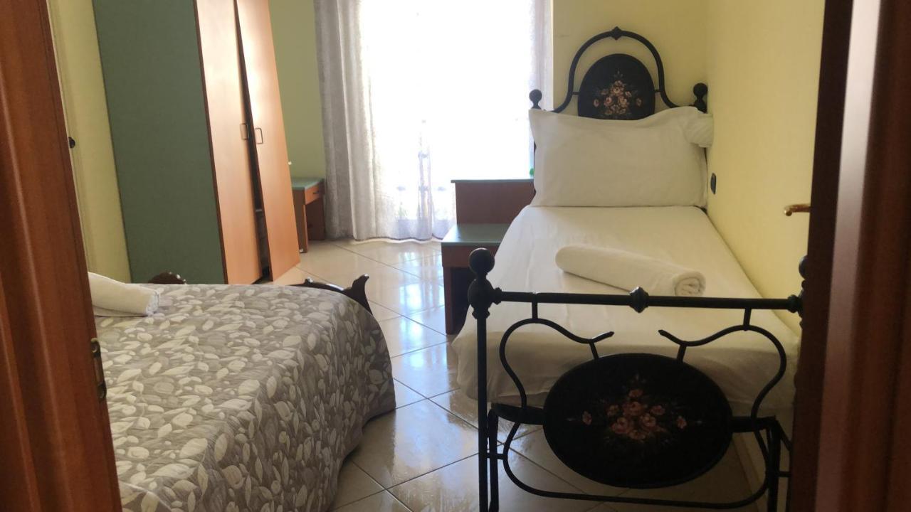 Hotel Taj 贝托勒 外观 照片