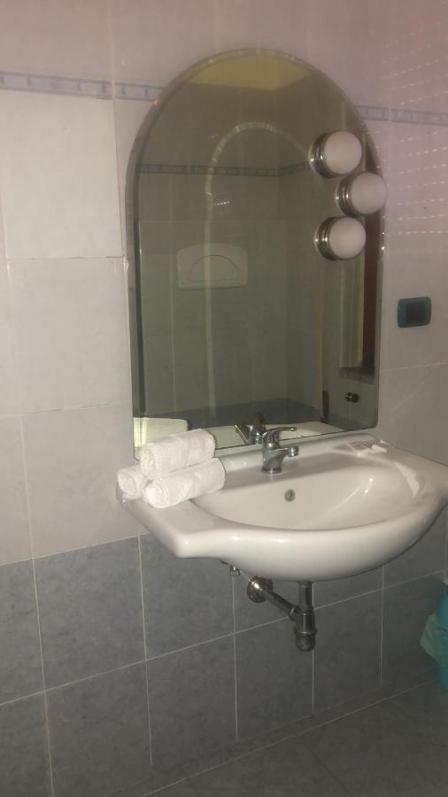 Hotel Taj 贝托勒 外观 照片
